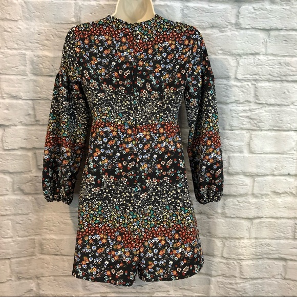 Zara Basic XS Floral V-Neck Long Sleeve Romper - Picture 4 of 8